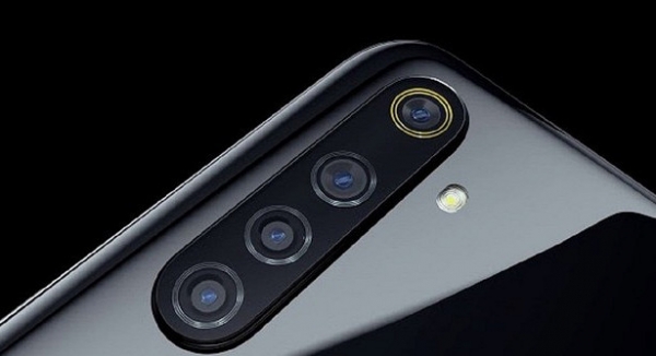 <br />
Смартфон Realme 5 получит четыре основные камеры<br />

